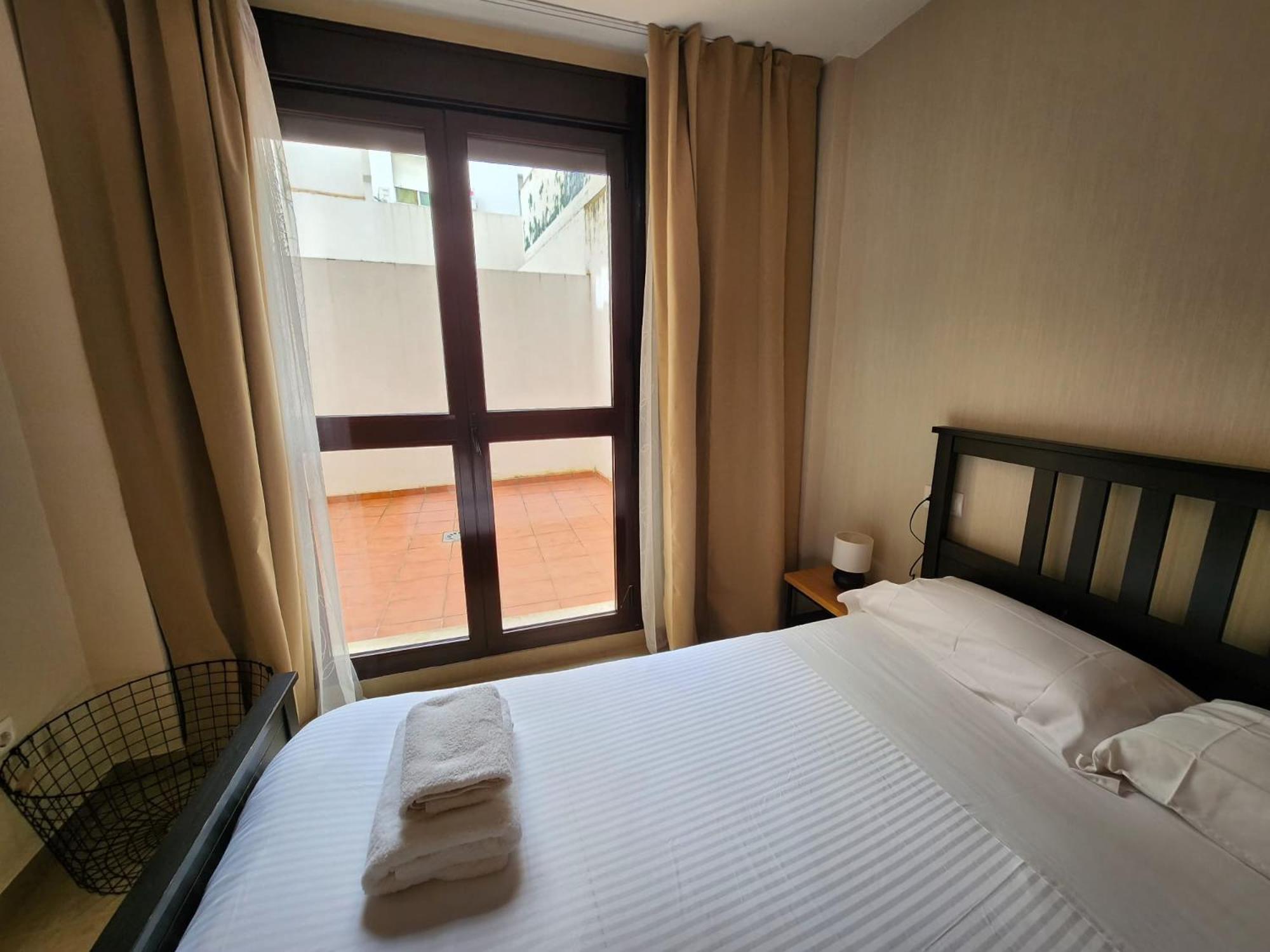 Allo Apartments Caballeros II Centro 1 Habitacion 赫雷斯 外观 照片